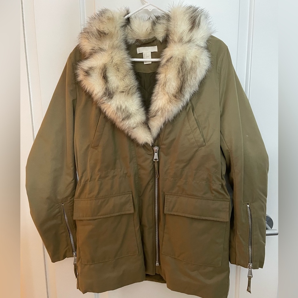 H&M coat with faux fur collar